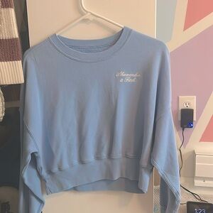 Abercrombie crewneck